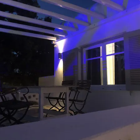 Hotel 11