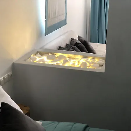 11 Hotel Mykonos Town