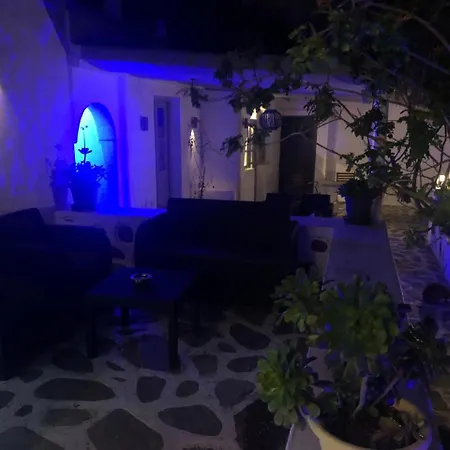 Hotel 11