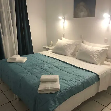 Hotel 11