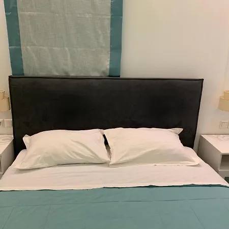 Hotel 11 2*